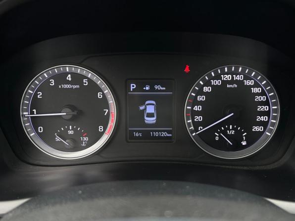 Hyundai Sonata VII (LF) Рестайлинг с пробегом 2019 года, цена 1 990 000 рублей, 110120 км, седан, Автокод Объявления