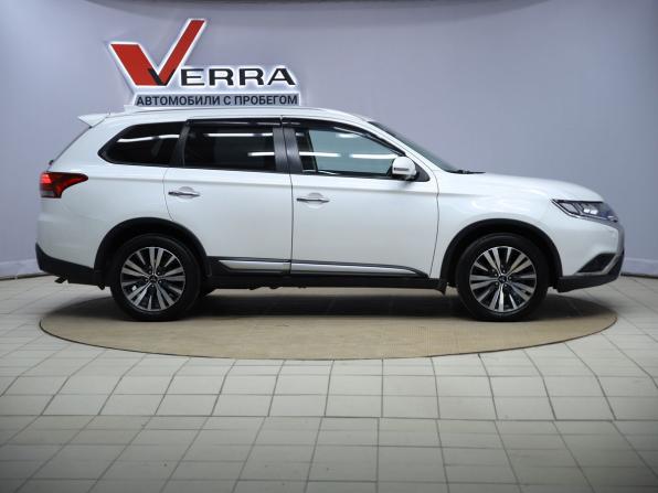 Mitsubishi Outlander III Рестайлинг 3 с пробегом 2019 года, цена 2 290 000 рублей, 152241 км, внедорожник, Автокод Объявления