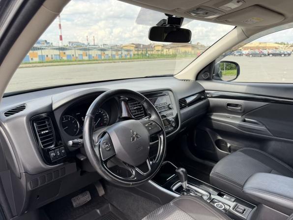 Mitsubishi Outlander III Рестайлинг 3 с пробегом 2019 года, цена 2 049 000 рублей, 88002 км, внедорожник, Автокод Объявления
