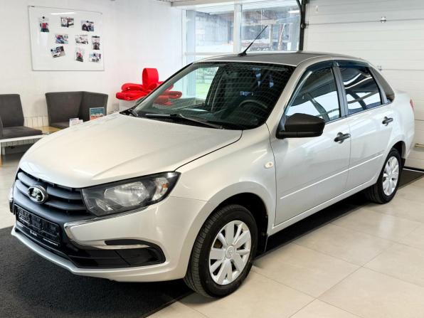 Lada (ВАЗ) Granta I Рестайлинг с пробегом 2019 года, цена 631 964 рубля, 46630 км, седан, Автокод Объявления