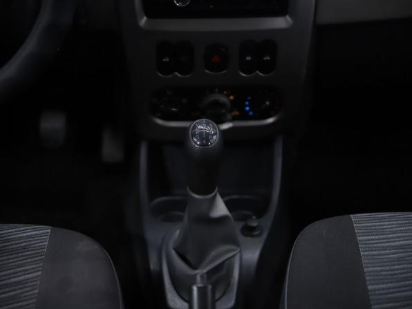 Renault Logan I Рестайлинг с пробегом 2012 года, цена 390 000 рублей, 140332 км, седан, Автокод Объявления