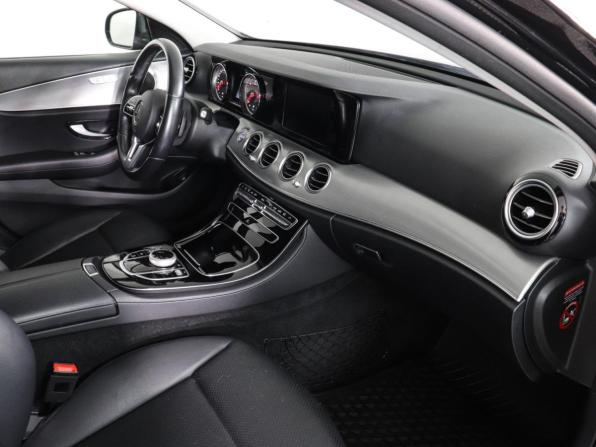 Mercedes-Benz E-Класс V (W213 S213 C238) с пробегом 2020 года, цена 3 270 000 рублей, 53537 км, седан, Автокод Объявления