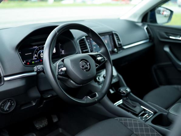Skoda Karoq I с пробегом 2021 года, цена 2 569 000 рублей, 108411 км, внедорожник, Автокод Объявления