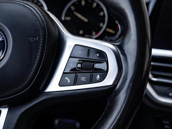BMW 3 серии VII (G2x) с пробегом 2019 года, цена 3 798 000 рублей, 74984 км, седан, Автокод Объявления