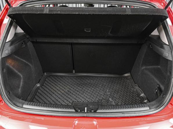 Kia Ceed II Рестайлинг с пробегом 2016 года, цена 1 399 000 рублей, 129737 км, хэтчбек, Автокод Объявления