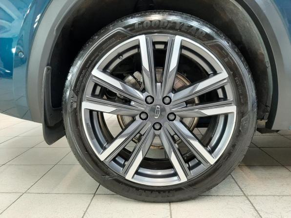 Geely Monjaro I с пробегом 2023 года, цена 2 870 000 рублей, 75490 км, внедорожник, Автокод Объявления