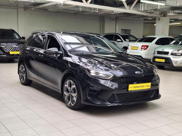 Kia Ceed III с пробегом 2018 года, цена 1 640 000 рублей, 96050 км, хэтчбек, Автокод Объявления