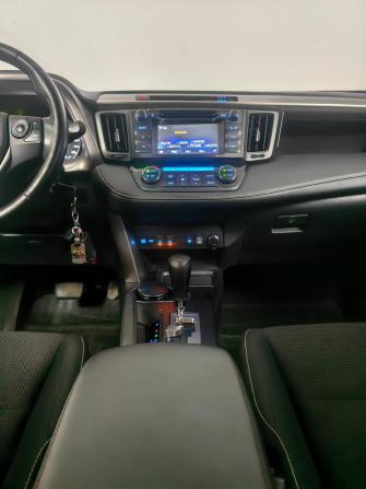 Toyota RAV4 IV (XA40) Рестайлинг с пробегом 2016 года, цена 1 890 000 рублей, 197605 км, внедорожник, Автокод Объявления