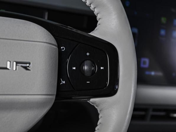 JETOUR DASHING I с пробегом 2023 года, цена 1 999 859 рублей, 106154 км, внедорожник, Автокод Объявления