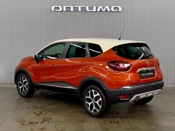 Renault Kaptur I с пробегом 2017 года, цена 1 257 000 рублей, 120051 км, внедорожник, Автокод Объявления