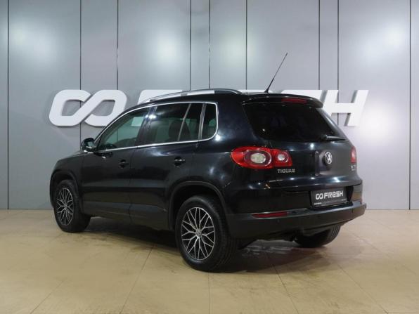 Volkswagen Tiguan I с пробегом 2010 года, цена 1 099 000 рублей, 226131 км, внедорожник, Автокод Объявления