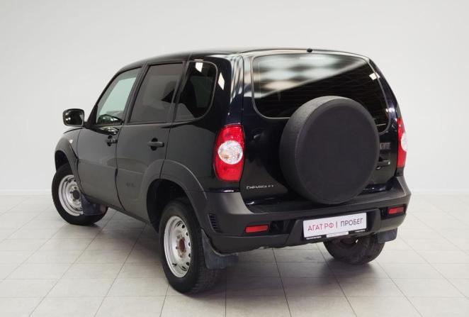 Chevrolet Niva I Рестайлинг с пробегом 2018 года, цена 825 000 рублей, 54265 км, внедорожник, Автокод Объявления