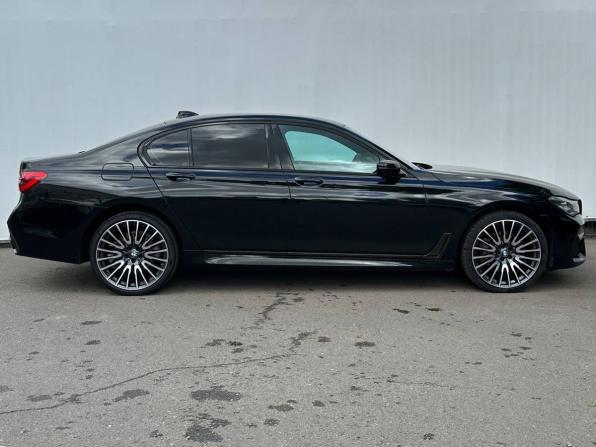 BMW 7 серии VI (G11/G12) с пробегом 2018 года, цена 4 100 000 рублей, 172265 км, седан, Автокод Объявления