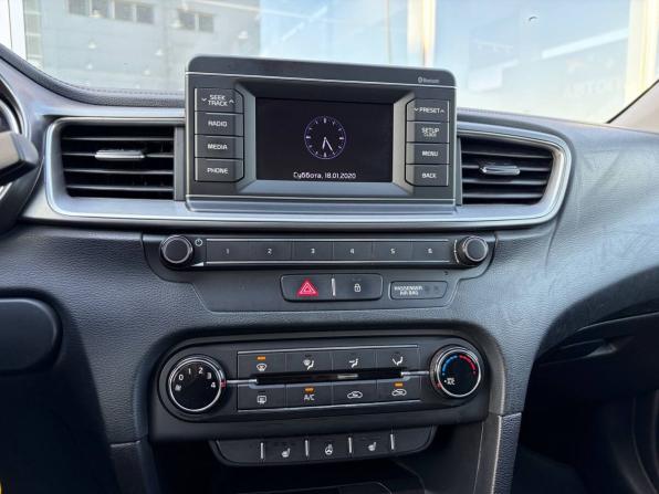 Kia Ceed III с пробегом 2019 года, цена 1 385 000 рублей, 179000 км, универсал, Автокод Объявления