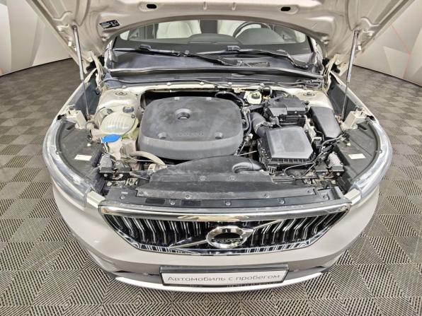 Volvo XC40 I с пробегом 2019 года, цена 2 290 000 рублей, 209909 км, внедорожник, Автокод Объявления