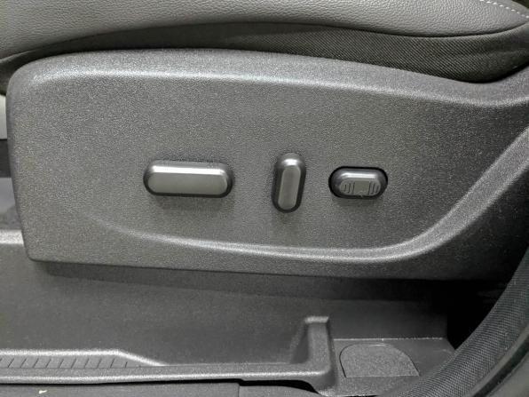 Ford Kuga II Рестайлинг с пробегом 2018 года, цена 1 840 000 рублей, 77444 км, внедорожник, Автокод Объявления