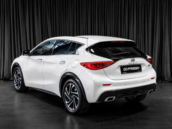 Infiniti Q30 с пробегом 2017 года, цена 3 199 000 рублей, 37126 км, хэтчбек, Автокод Объявления