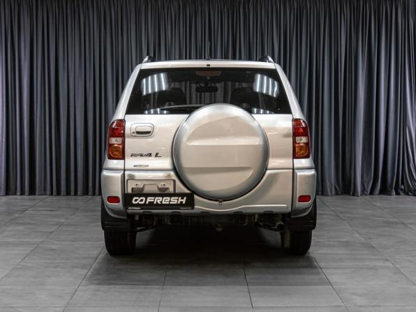 Toyota RAV4 II (XA20) Рестайлинг с пробегом 2003 года, цена 739 000 рублей, 224058 км, внедорожник, Автокод Объявления