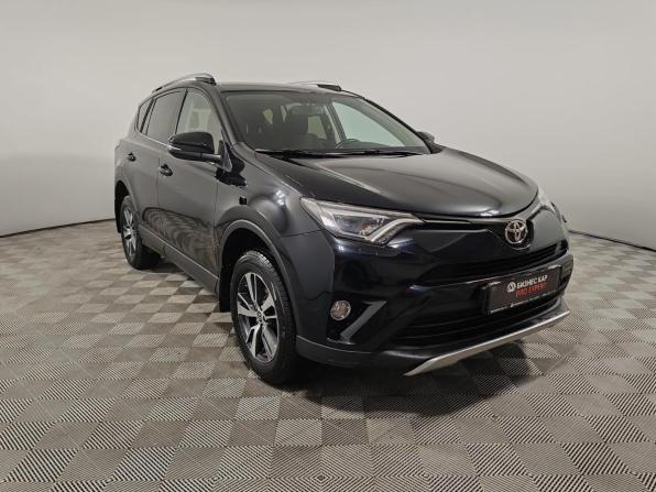 Toyota RAV4 IV (XA40) Рестайлинг с пробегом 2018 года, цена 2 599 000 рублей, 67025 км, внедорожник, Автокод Объявления