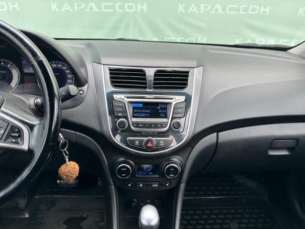 Hyundai Solaris I Рестайлинг с пробегом 2014 года, цена 1 040 000 рублей, 127203 км, хэтчбек, Автокод Объявления