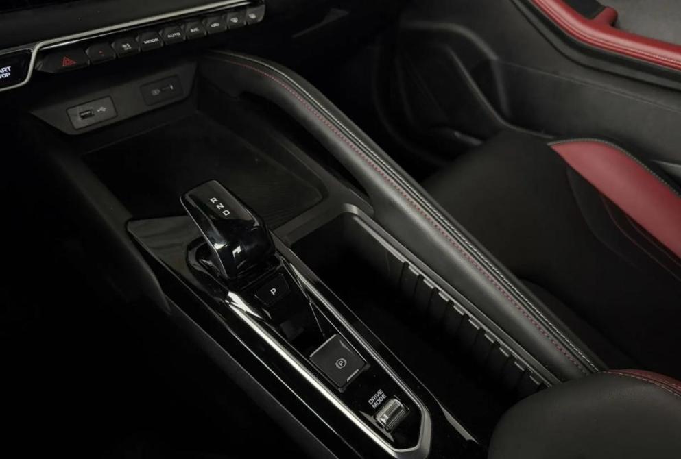 Geely Coolray I Рестайлинг Киров  - изображение 23