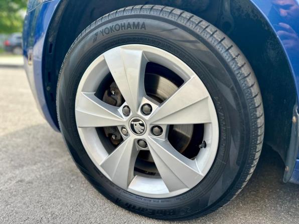 Skoda Octavia III (A7) Рестайлинг с пробегом 2019 года, цена 2 130 000 рублей, 106217 км, лифтбек, Автокод Объявления
