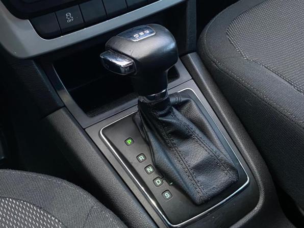 Skoda Yeti I с пробегом 2012 года, цена 699 000 рублей, 143859 км, внедорожник, Автокод Объявления