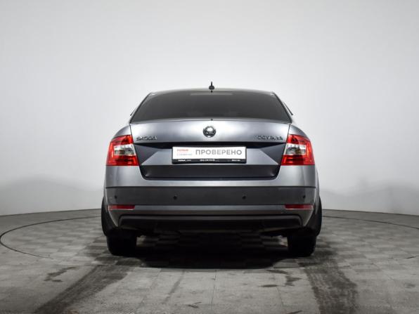 Skoda Octavia III (A7) Рестайлинг с пробегом 2017 года, цена 1 290 000 рублей, 204534 км, лифтбек, Автокод Объявления