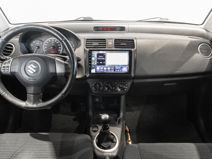 Suzuki Swift III Казань  - изображение 6