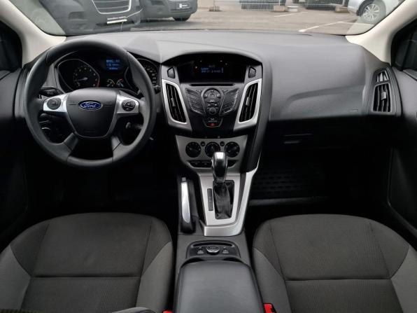 Ford Focus III с пробегом 2013 года, цена 900 000 рублей, 93835 км, хэтчбек, Автокод Объявления
