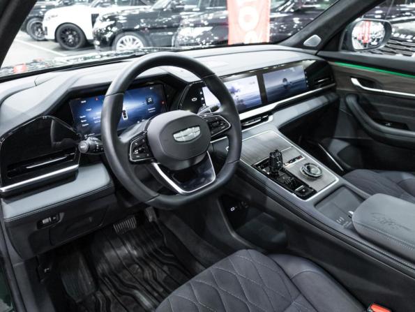 Geely Monjaro I Рестайлинг с пробегом 2025 года, цена 3 885 000 рублей, 11600 км, внедорожник, Автокод Объявления
