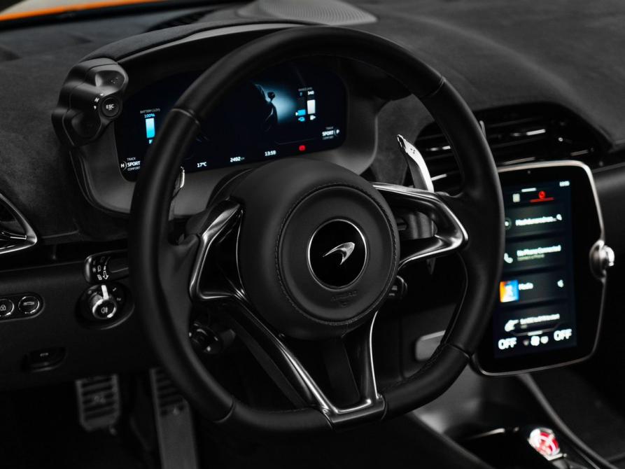 McLaren Artura Москва  - изображение 21