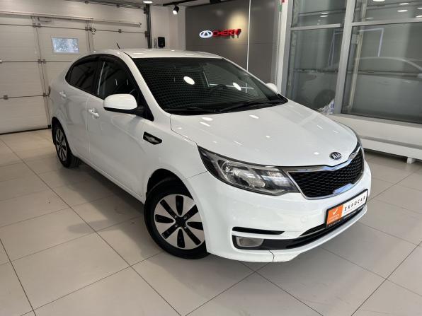 Kia Rio III с пробегом 2015 года, цена 815 000 рублей, 315000 км, седан, Автокод Объявления