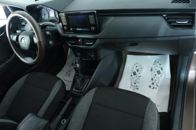 Skoda Rapid II с пробегом 2021 года, цена 1 889 000 рублей, 76600 км, лифтбек, Автокод Объявления