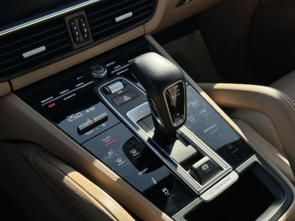 Porsche Cayenne III с пробегом 2019 года, цена 6 150 000 рублей, 97659 км, внедорожник, Автокод Объявления