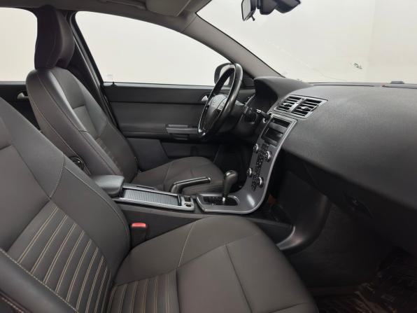 Volvo S40 II Рестайлинг с пробегом 2012 года, цена 789 000 рублей, 266064 км, седан, Автокод Объявления