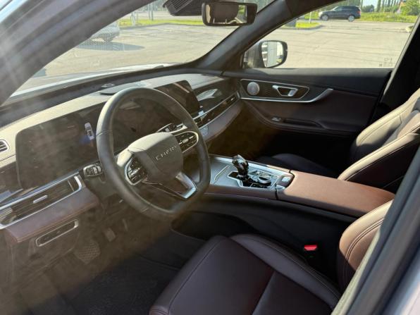 Chery Tiggo 7L I с пробегом 2024 года, цена 2 500 000 рублей, 5346 км, внедорожник, Автокод Объявления
