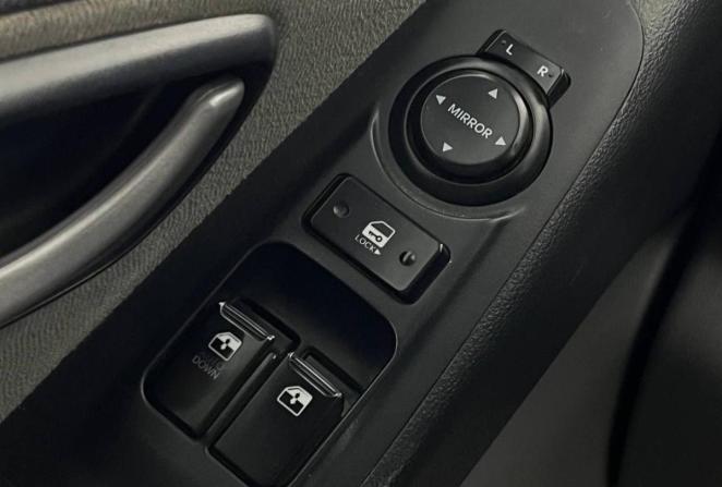 Hyundai H-1 II с пробегом 2014 года, цена 1 650 000 рублей, 217252 км, минивэн, Автокод Объявления