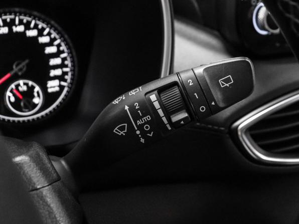 Hyundai Santa Fe IV Рестайлинг с пробегом 2021 года, цена 3 299 000 рублей, 94000 км, внедорожник, Автокод Объявления