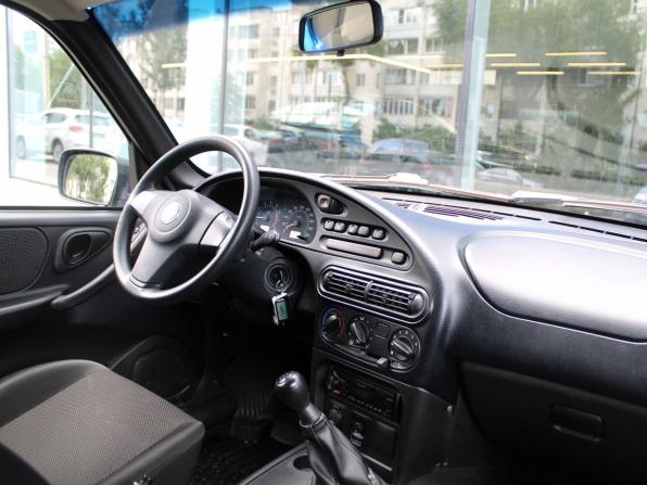Chevrolet Niva I Рестайлинг с пробегом 2017 года, цена 750 000 рублей, 89500 км, внедорожник, Автокод Объявления
