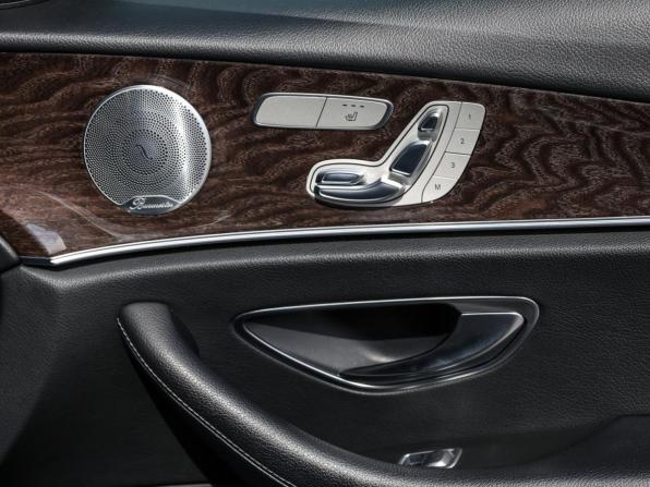 Mercedes-Benz E-Класс V (W213 S213 C238) с пробегом 2017 года, цена 3 090 000 рублей, 218740 км, седан, Автокод Объявления