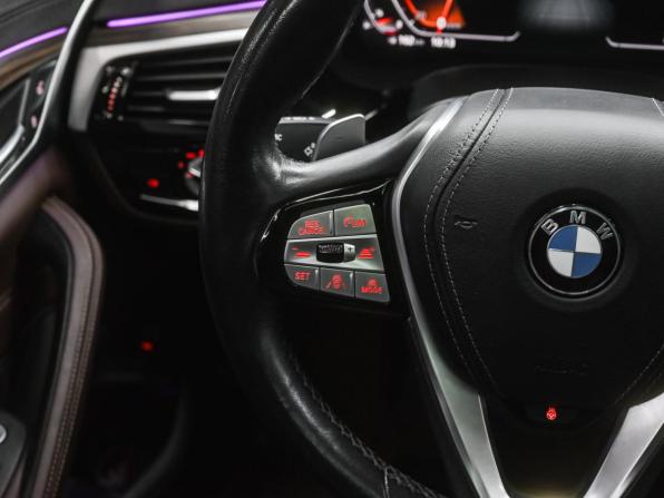 BMW 5 серии VII (G30/G31/G38) Рестайлинг с пробегом 2022 года, цена 4 349 000 рублей, 105026 км, седан, Автокод Объявления