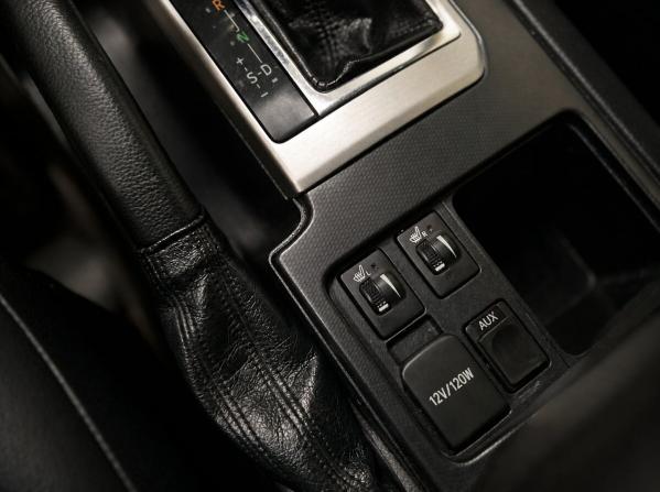 Toyota Land Cruiser Prado 150 Series с пробегом 2012 года, цена 2 799 000 рублей, 276000 км, внедорожник, Автокод Объявления