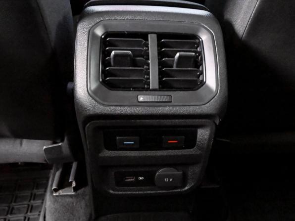 Volkswagen Tiguan II с пробегом 2020 года, цена 2 680 000 рублей, 55789 км, внедорожник, Автокод Объявления