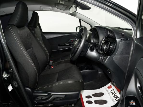 Toyota Vitz III (XP130) Рестайлинг 2 с пробегом 2019 года, цена 1 099 500 рублей, 65166 км, хэтчбек, Автокод Объявления