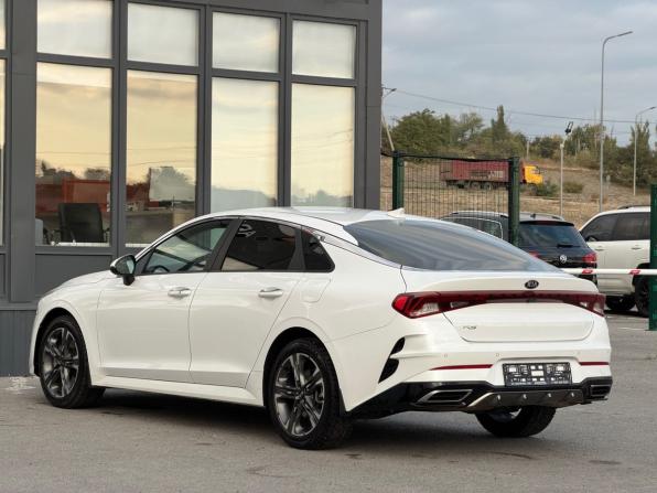 Kia K5 III с пробегом 2020 года, цена 2 450 000 рублей, 122000 км, седан, Автокод Объявления