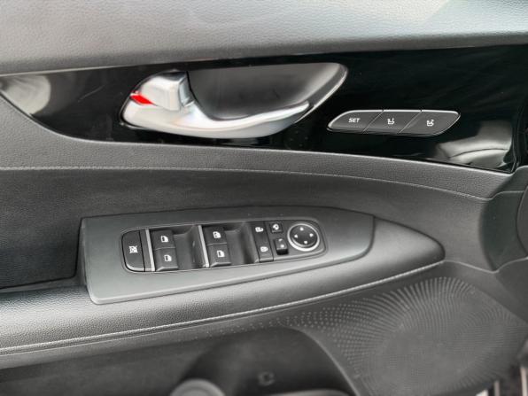 Kia Cerato IV с пробегом 2018 года, цена 1 730 000 рублей, 104200 км, седан, Автокод Объявления