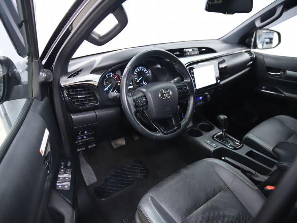 Toyota Hilux VIII Рестайлинг 2 с пробегом 2021 года, цена 5 750 000 рублей, 83302 км, offers.body_type.unknown, Автокод Объявления