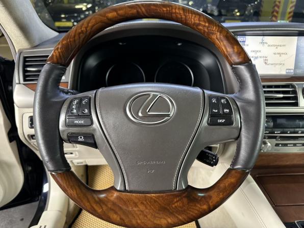 Lexus LS IV Рестайлинг 2 с пробегом 2012 года, цена 1 990 000 рублей, 243589 км, седан, Автокод Объявления