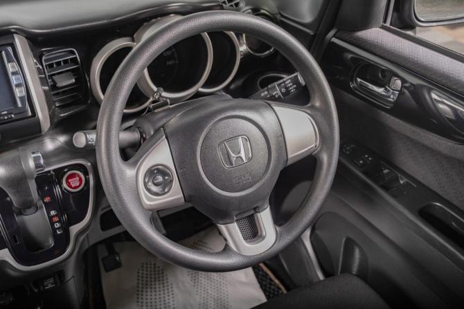 Honda N-BOX I с пробегом 2013 года, цена 769 000 рублей, 88000 км, микровэн, Автокод Объявления